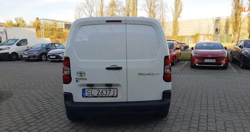 Toyota Proace City cena 68999 przebieg: 65000, rok produkcji 2022 z Wąbrzeźno małe 211